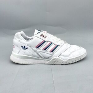 adidas gazelle silver green womens adidas x Kevin Lyons NMD_R1 Shoes GX5722 main image 1